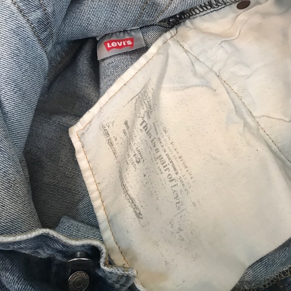 Levi’s Button Fly 501 Jeans - Picture 6 of 11